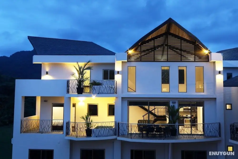 SKY PENTHOUSES 3BR 3,5 BTH - 6BR 5,5BTH at OCEANO - Öne Çıkan Resim