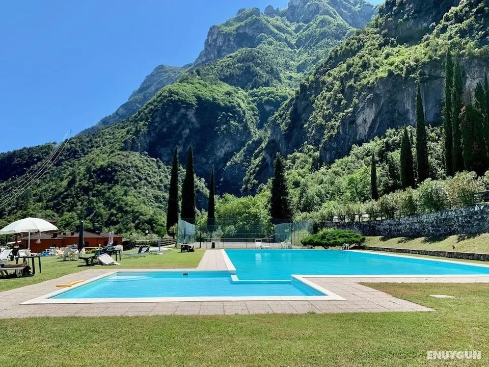 Sky&Pool Dom - Öne Çıkan Resim