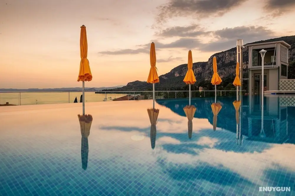 Sky Pool Hotel Sole Garda - Havuz