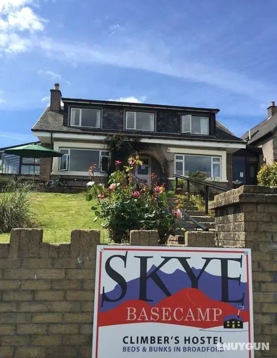 Skye Basecamp - Öne Çıkan Resim
