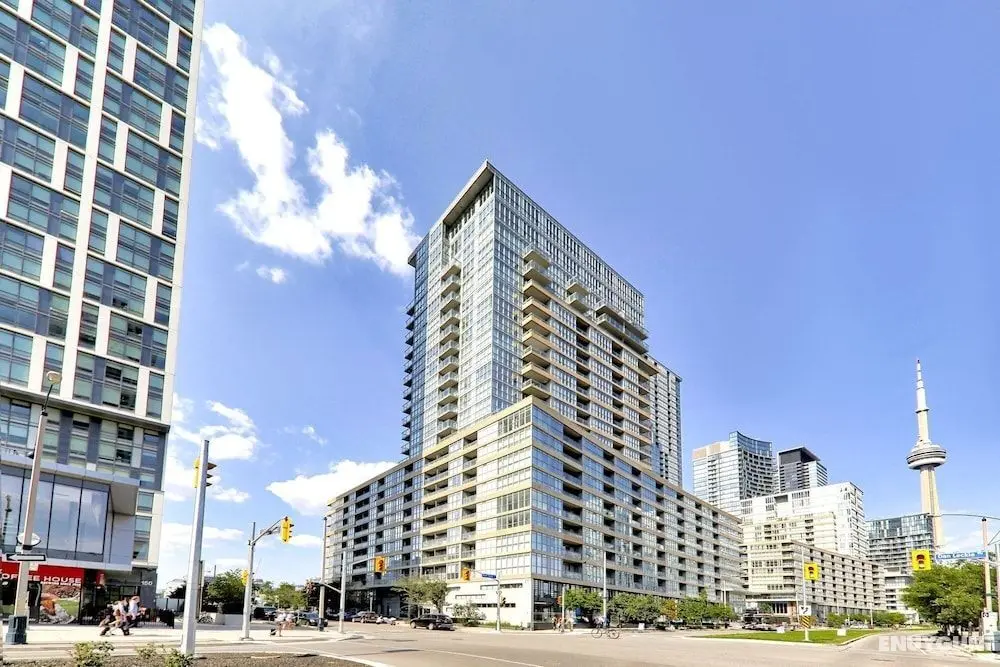 SkyTree - Condos in Heart of Downtown - Öne Çıkan Resim
