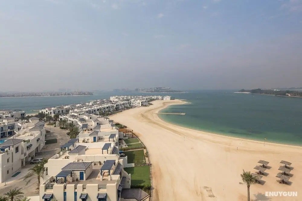 Sleek And Elegant 1BR on The Palm! - İç Mekan