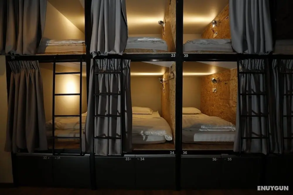 Sleepbox Hotel - Hostel - Öne Çıkan Resim