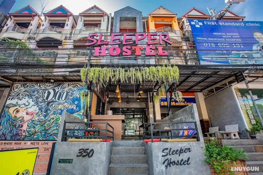 Sleeper Hostel - Öne Çıkan Resim