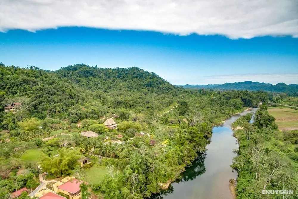 Sleeping Giant Rainforest Lodge - Öne Çıkan Resim