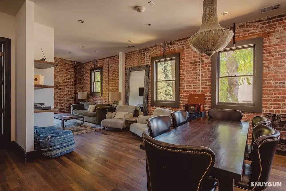 SLO Brew Lofts - Öne Çıkan Resim