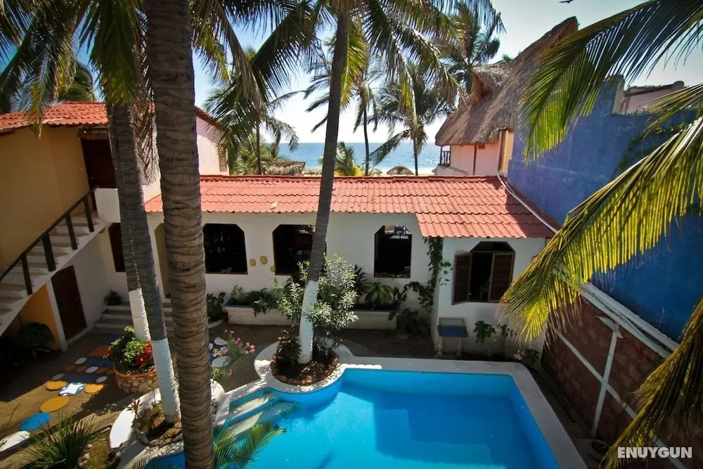 Small Luxury Hotel, Hideaway Near Acapulco on the Beach - Havuz
