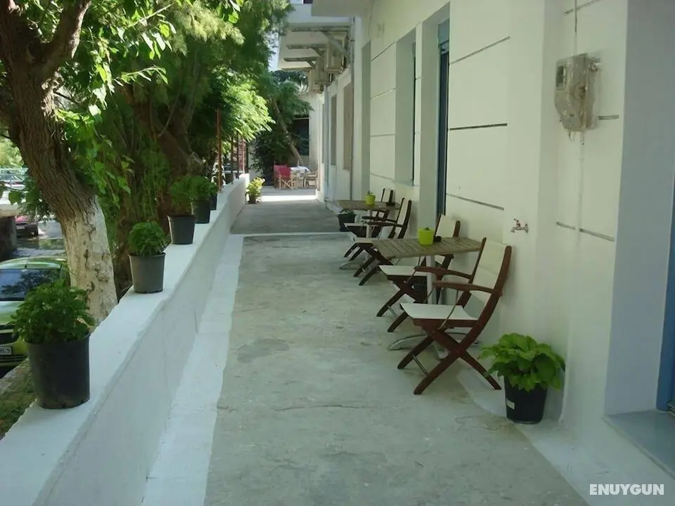 Smaragdi Rooms - Dış Mekan