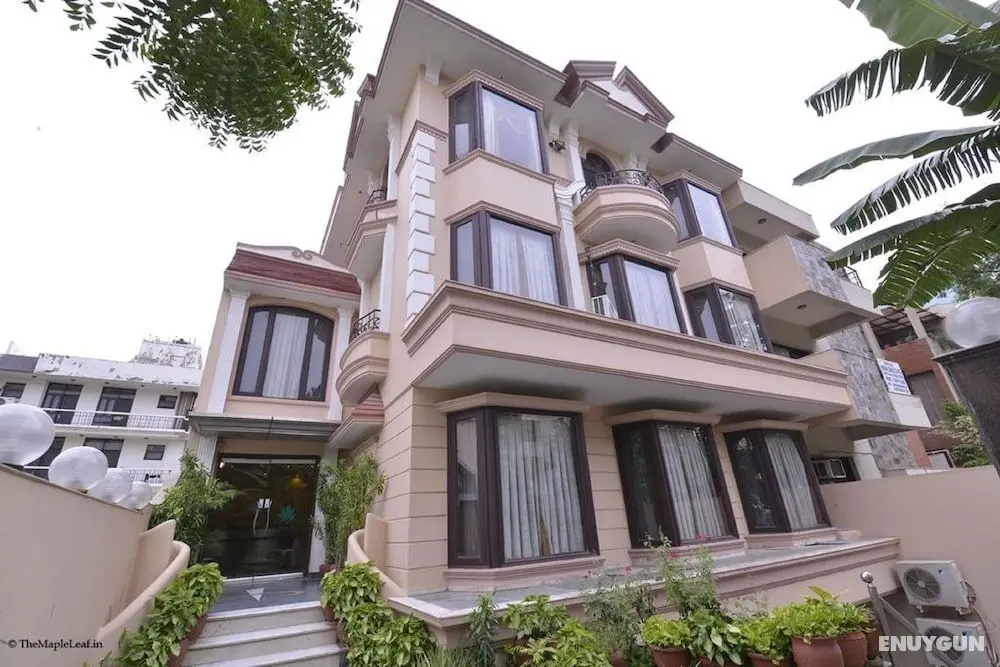 Hotel Smart Villa IV by Royal Collection - Öne Çıkan Resim