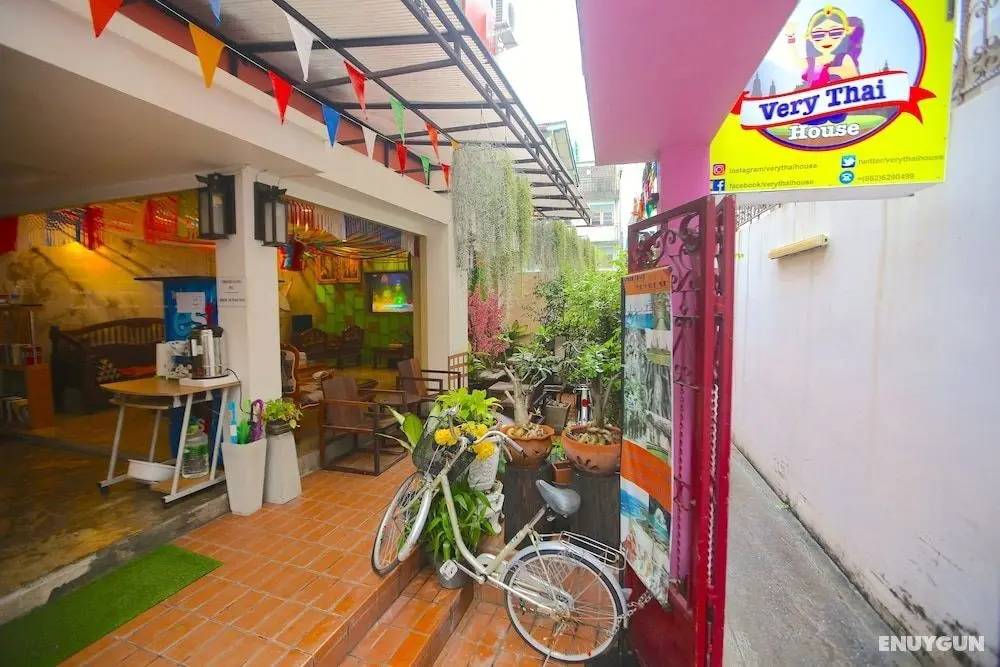 At Smile Oasis Houses - Öne Çıkan Resim
