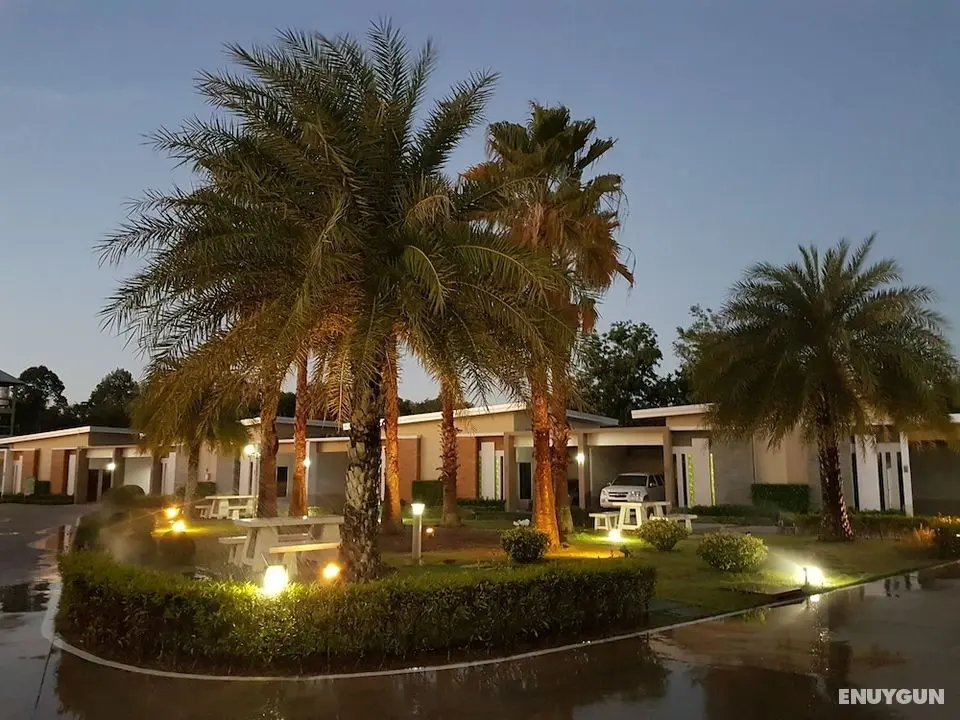Smile Resort Thungsong - İş / Konferans