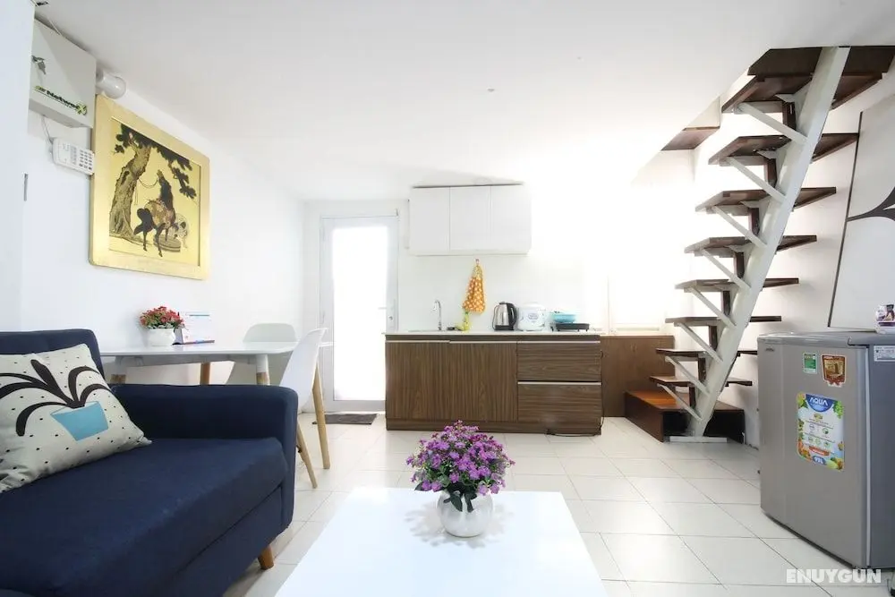 Smiley Apartment 13 - Adults Only - Öne Çıkan Resim