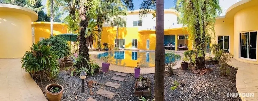 Snow Pattaya - Öne Çıkan Resim