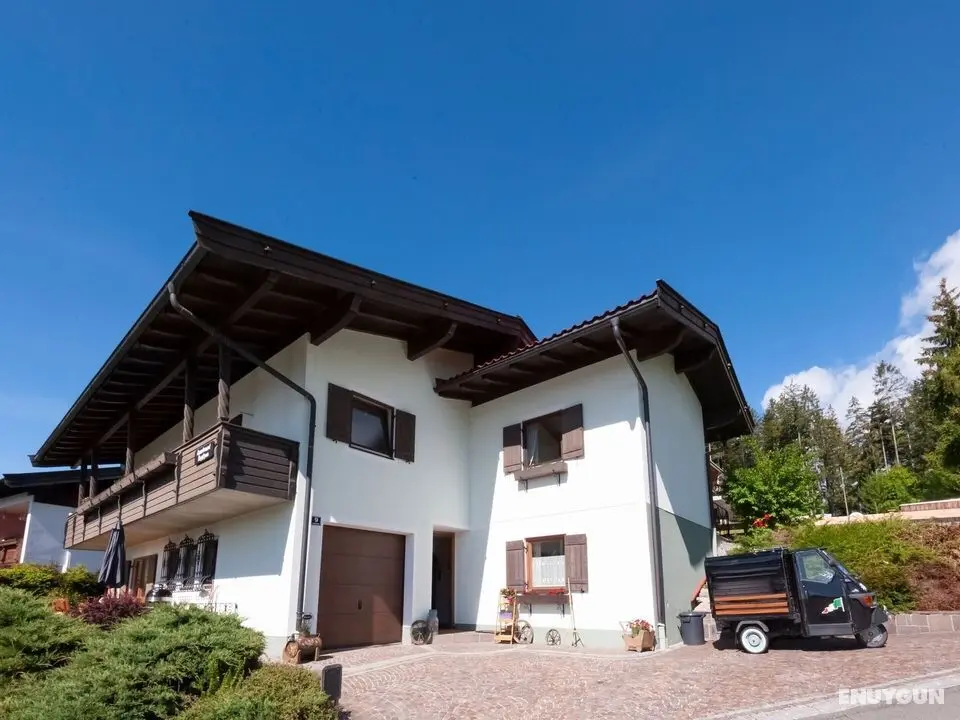 Snug Apartment in St Johann in Tyrol With Terrace - Öne Çıkan Resim