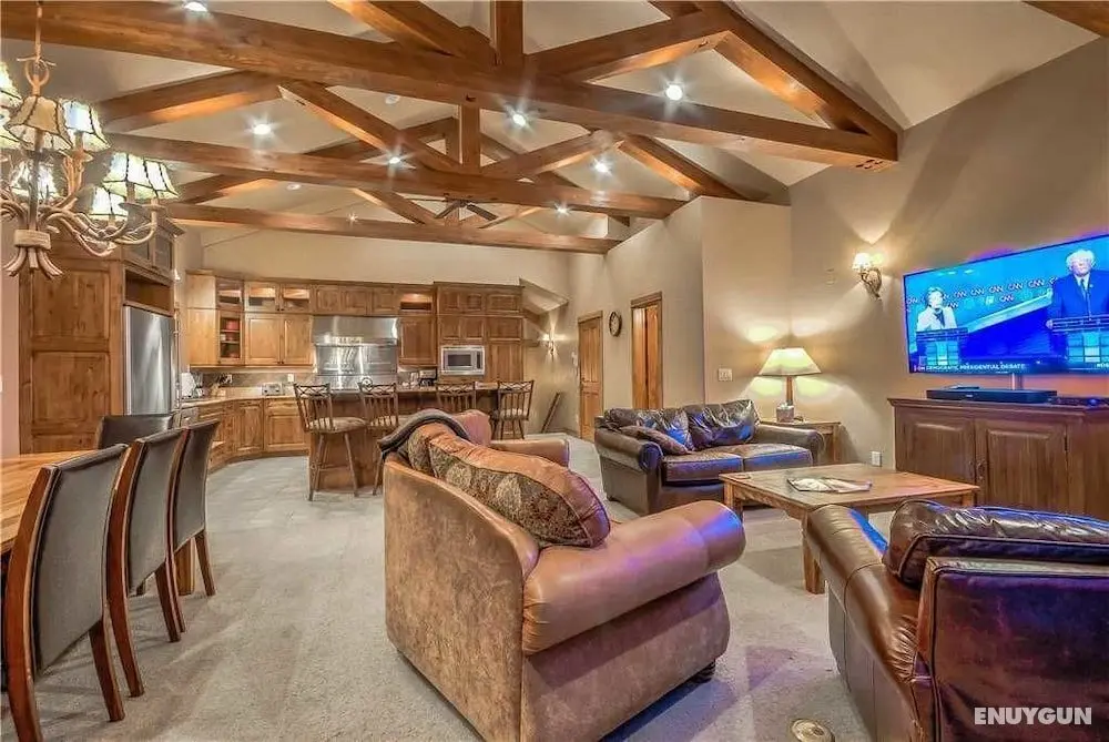 Soaring Eagle Chalet - Öne Çıkan Resim