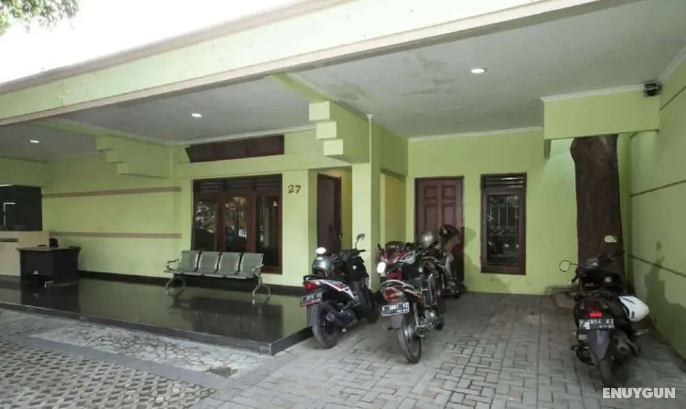 Soerabaja Place Guest House - Dış Mekan