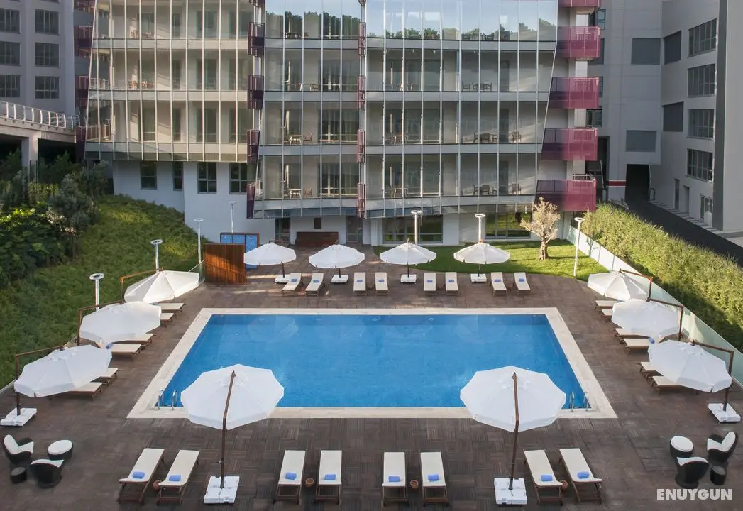 Somerset Maslak İstanbul - Havuz