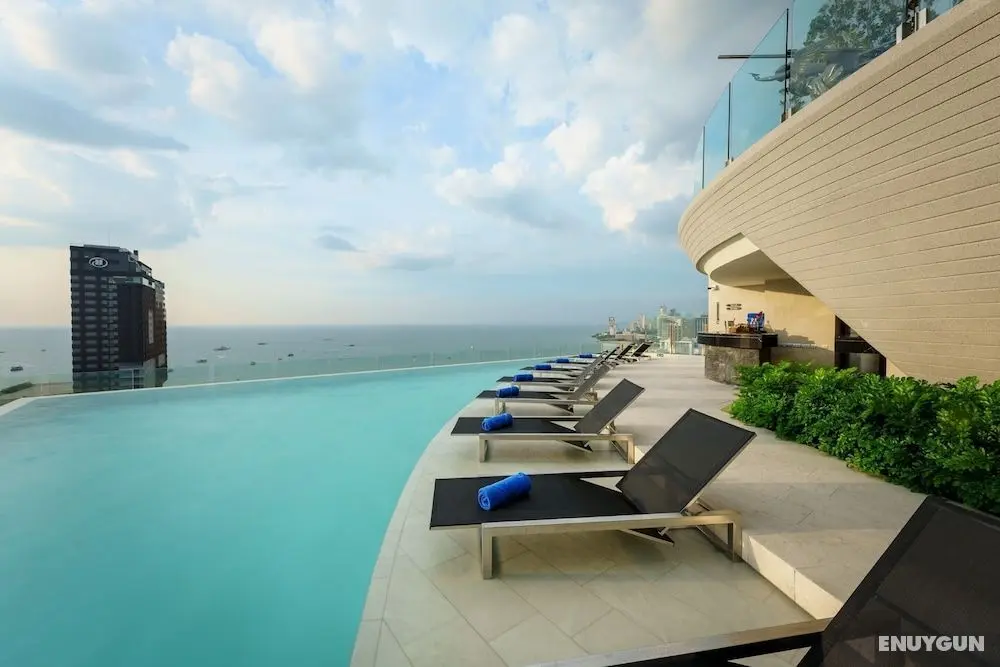 Somerset Pattaya - Havuz