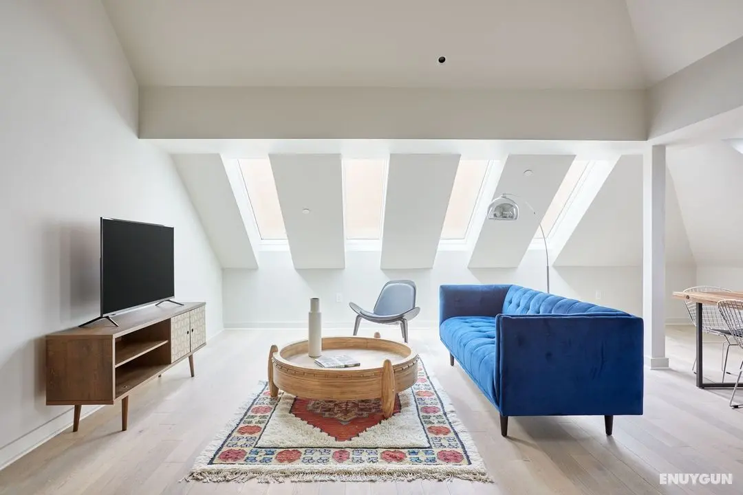 Sonder Gravier Place - Öne Çıkan Resim