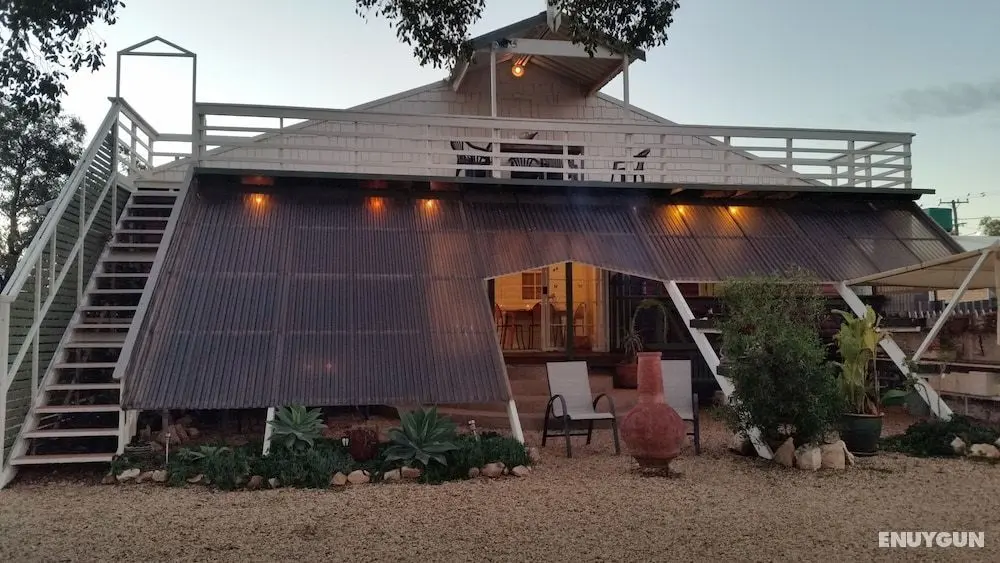 Sonjas Bed and Breakfast - Oda Manzaraları