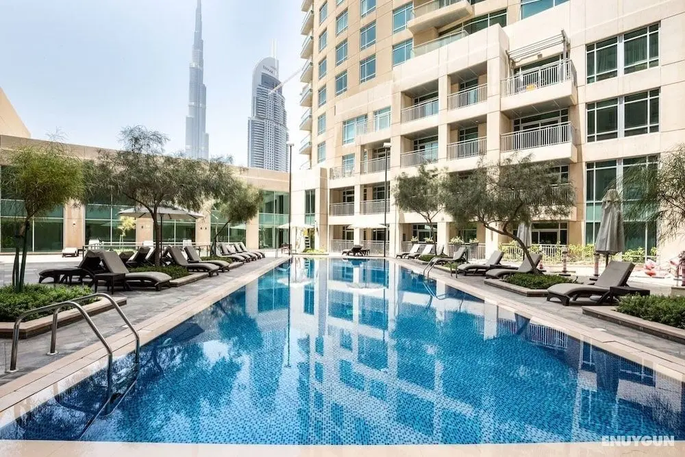 Sophisticated 2BR With Stunning Burj Khalifa Views - İç Mekan
