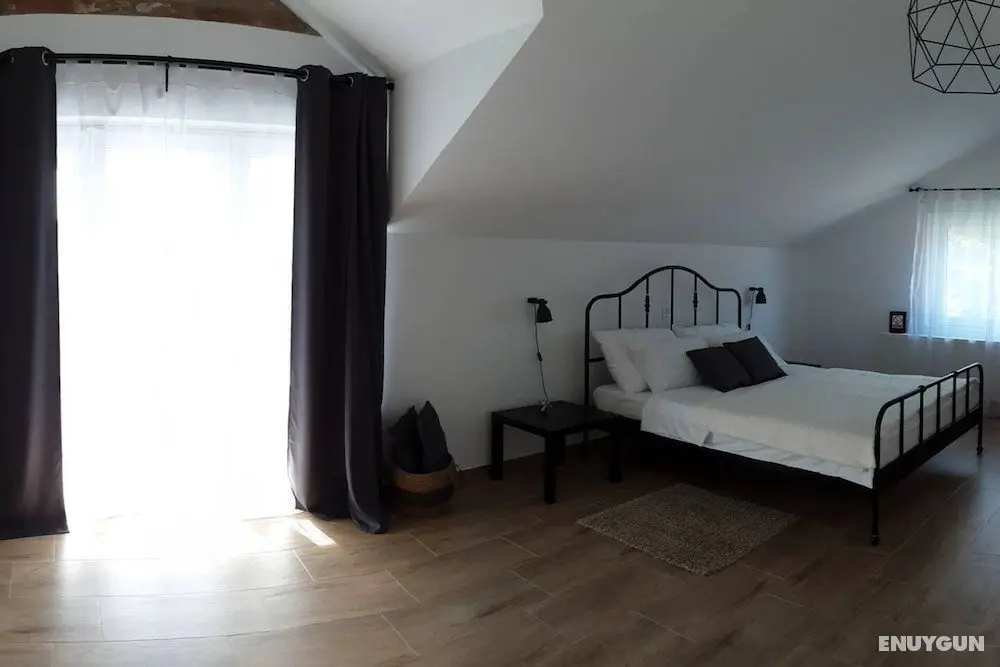 Villa Sorella Beautiful 3-bedroom Villa in Karanac - Oda