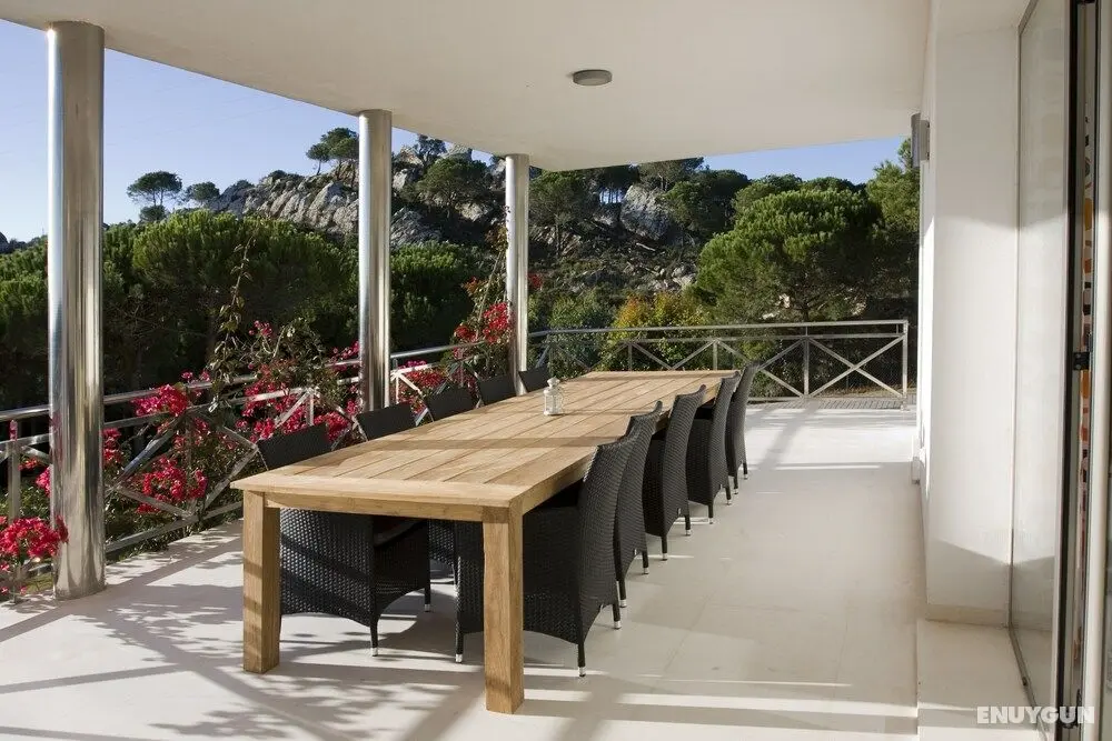 Sotogrande Almenara Modern 6 Br Villa - Oda Düzeni
