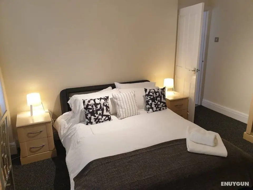 South Shield's Emerald 2 Bed Apartment - Öne Çıkan Resim