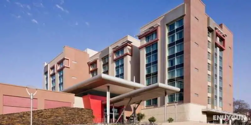 Southern Sun Rosebank - Genel
