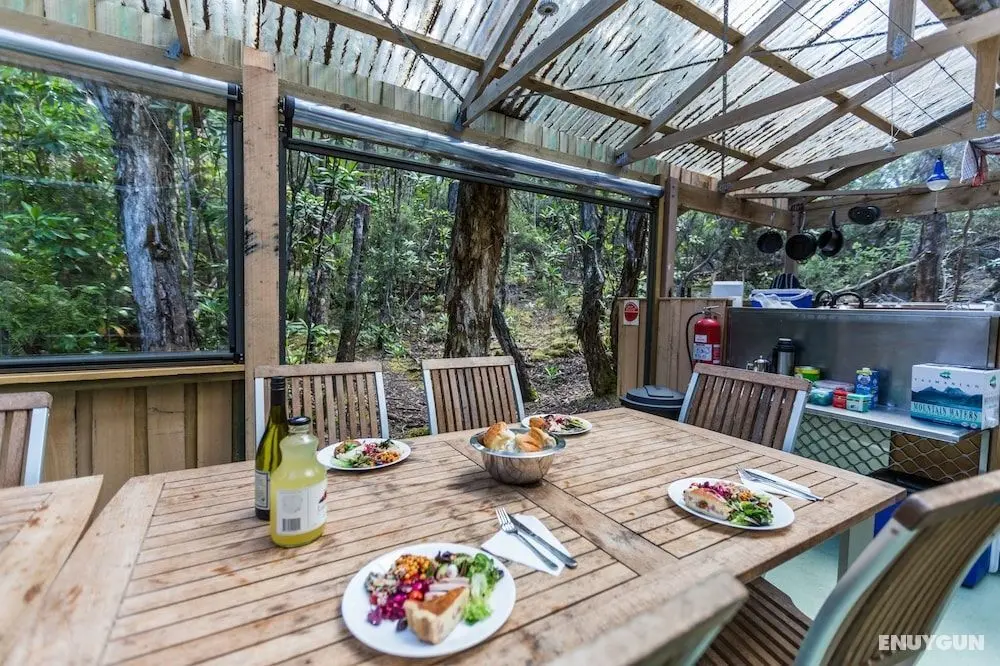 Southwest Wilderness Camp - Tasmania - Yerinde Yemek