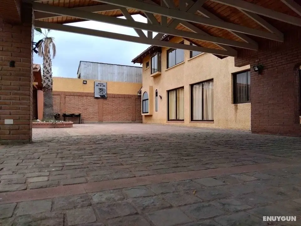 Hotel & Spa Cordillera Suite - Otopark