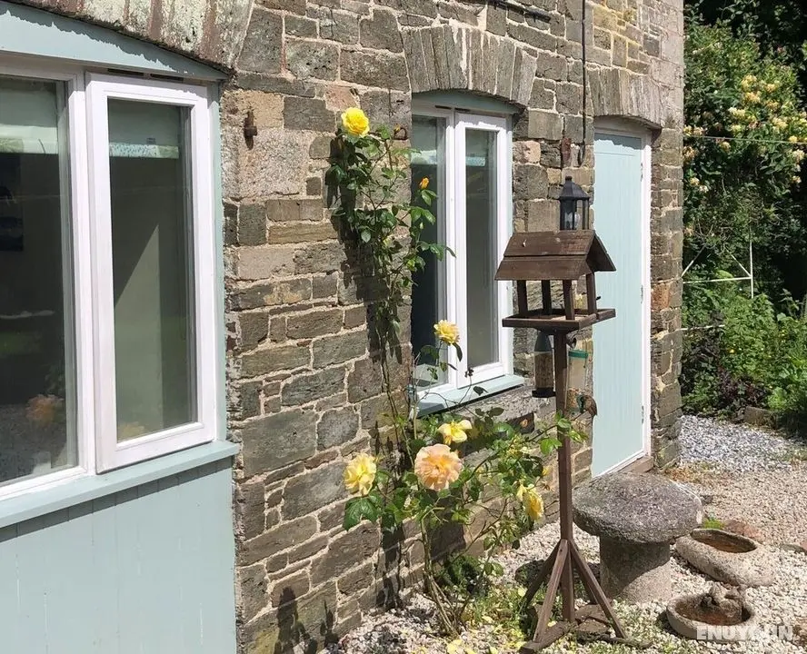 Spacious 1 Bedroom Cottage Between Coasts - Öne Çıkan Resim