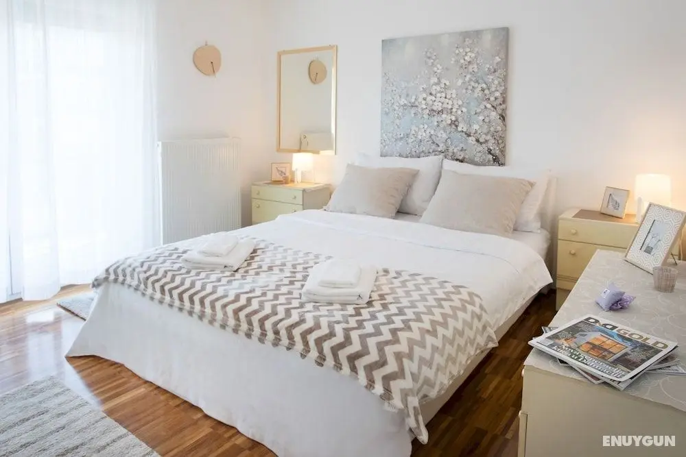 Spacious 2bdr Apartment With Beautiful Terrace - Öne Çıkan Resim