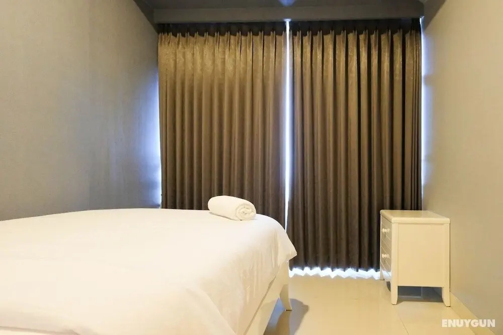 Spacious 2Br Connecting To Mall At La Riz Supermall Mansion Apartment - Oda