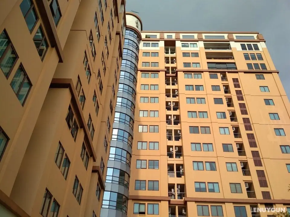 Spacious 2BR at Grand Setiabudi - Dış Mekan