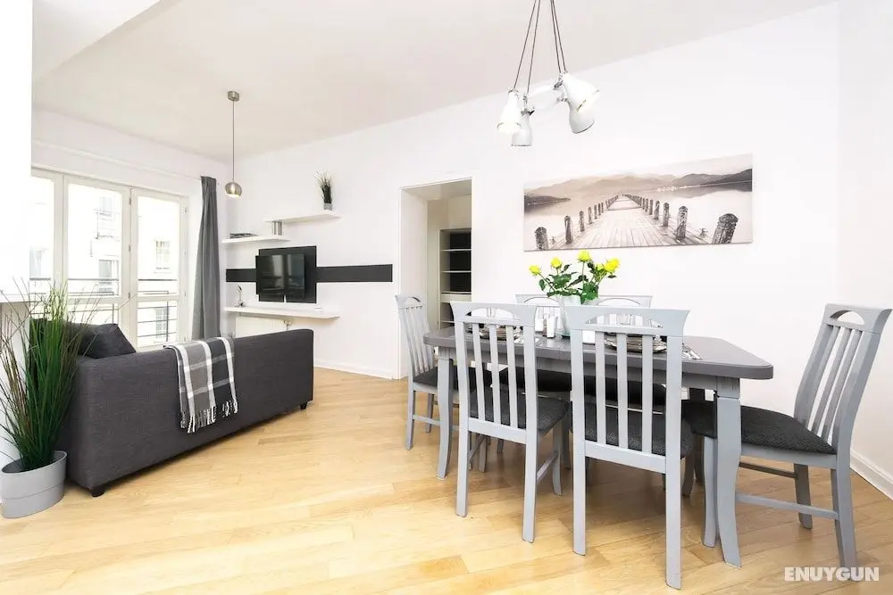 Spacious apartment in Old Town p4you pl - Öne Çıkan Resim