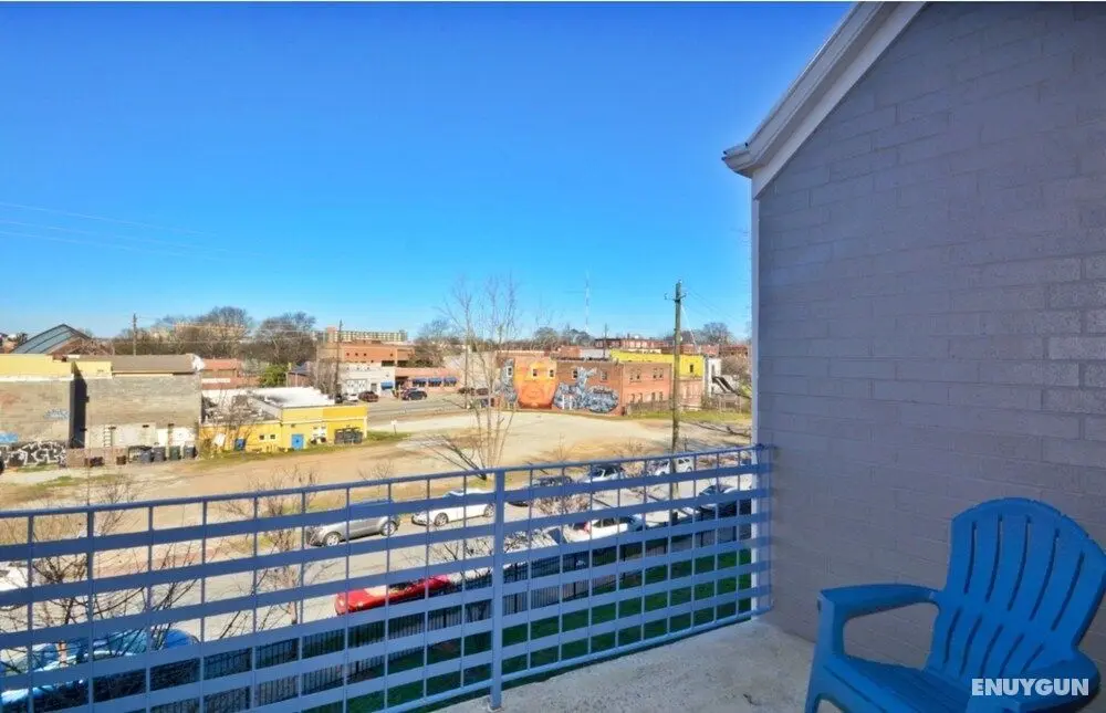 Spacious Apartments in Atlanta SK - Oda Manzaraları