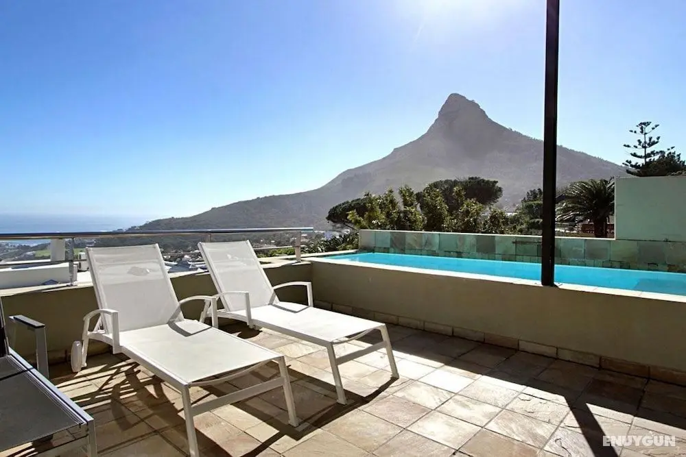 Spacious Camps Bay Holiday Apartment With Private Pool and Large Balcony Medburn Views Penthouse - Öne Çıkan Resim