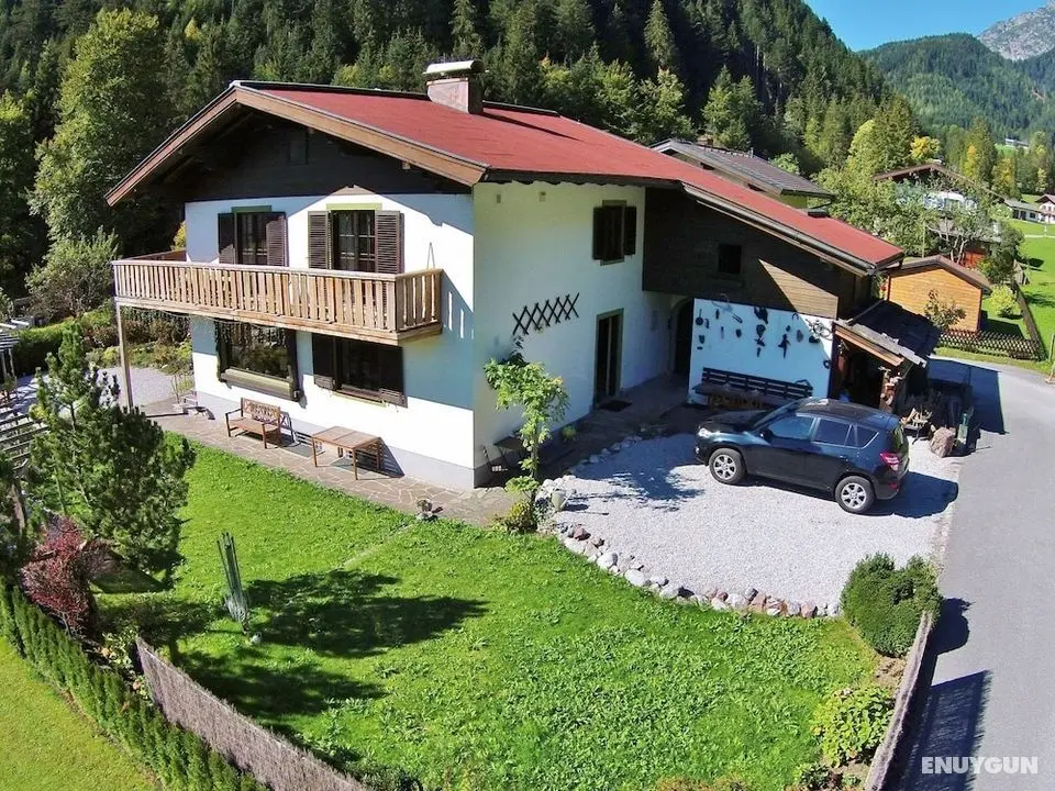 Spacious Chalet in Leogang near Ski Area - Öne Çıkan Resim