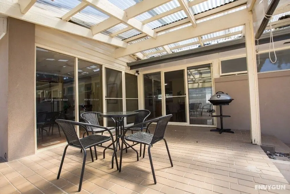 Spacious Comfortable Home in Wheelers Hill+pool - Oda Düzeni