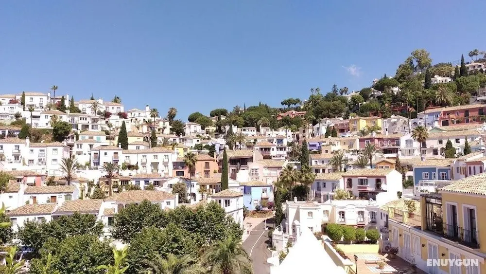 Spacious Family Benahavis Retreat - Oda Manzaraları