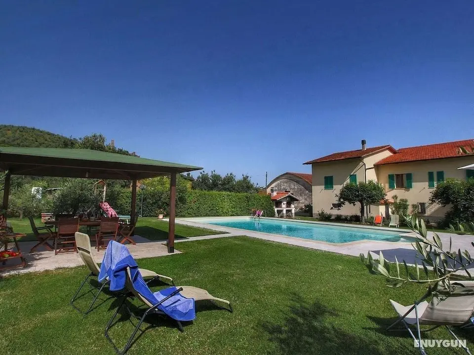 Spacious Farmhouse in Castiglion Fiorentino With Pool - Öne Çıkan Resim