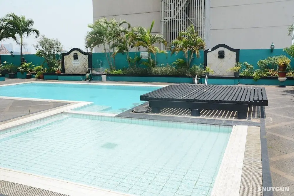 Spacious and Good 3BR Pangeran Jayakarta Apartment - Dış Mekan