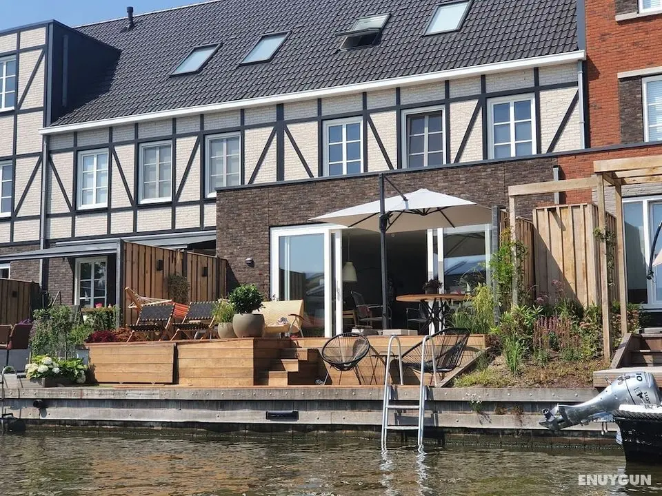 Spacious Holiday Home in Alkmaar With Garden - Öne Çıkan Resim