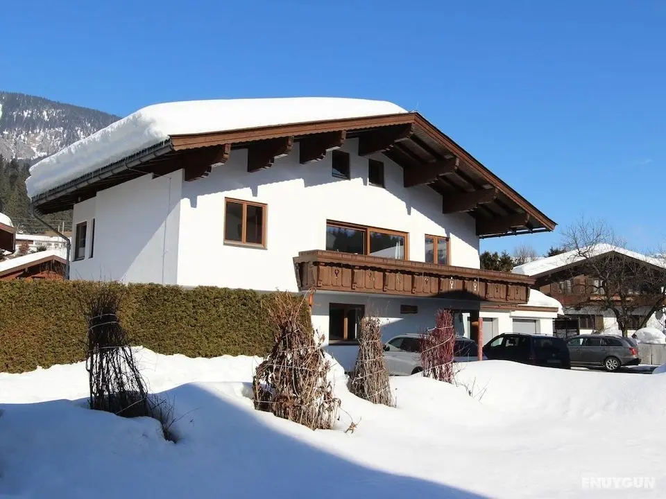 Spacious Holiday Home in Fieberbrunn With Sauna - Öne Çıkan Resim