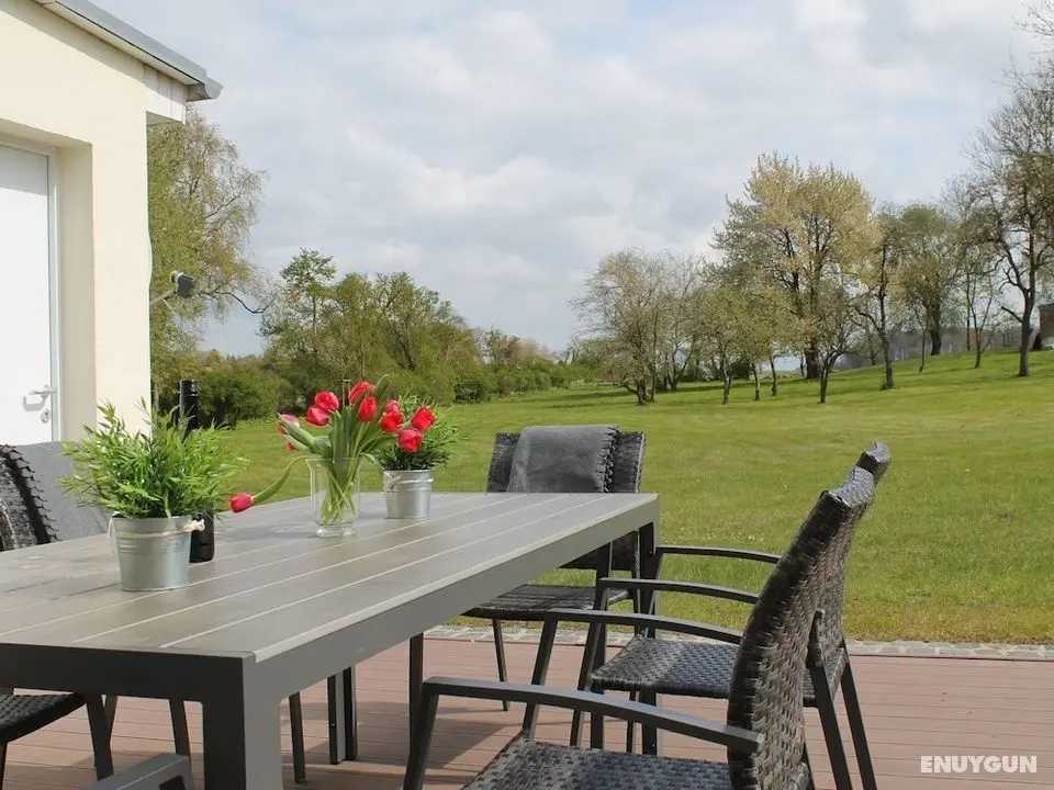 Spacious Holiday Home in Lüdersdorf With Sauna - Öne Çıkan Resim