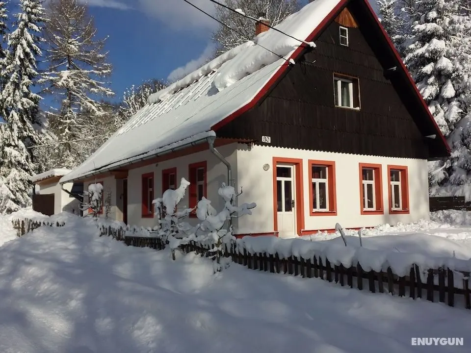 Spacious Holiday Home in Rudník With Garden - Öne Çıkan Resim