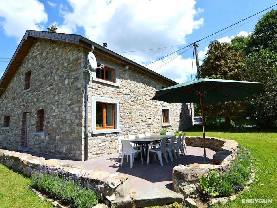 Spacious House in Authentic Ardennes Style With Beautiful, Sunny Garden - Öne Çıkan Resim