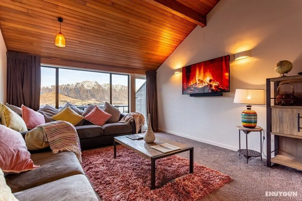 Spacious Lake View Townhouse Unbelievable SPA - Öne Çıkan Resim
