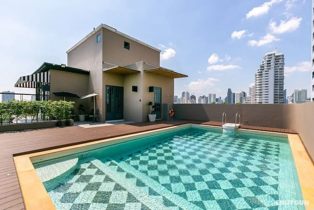 Spacious Living Br w Bathtub Centre Bangkok - Havuz